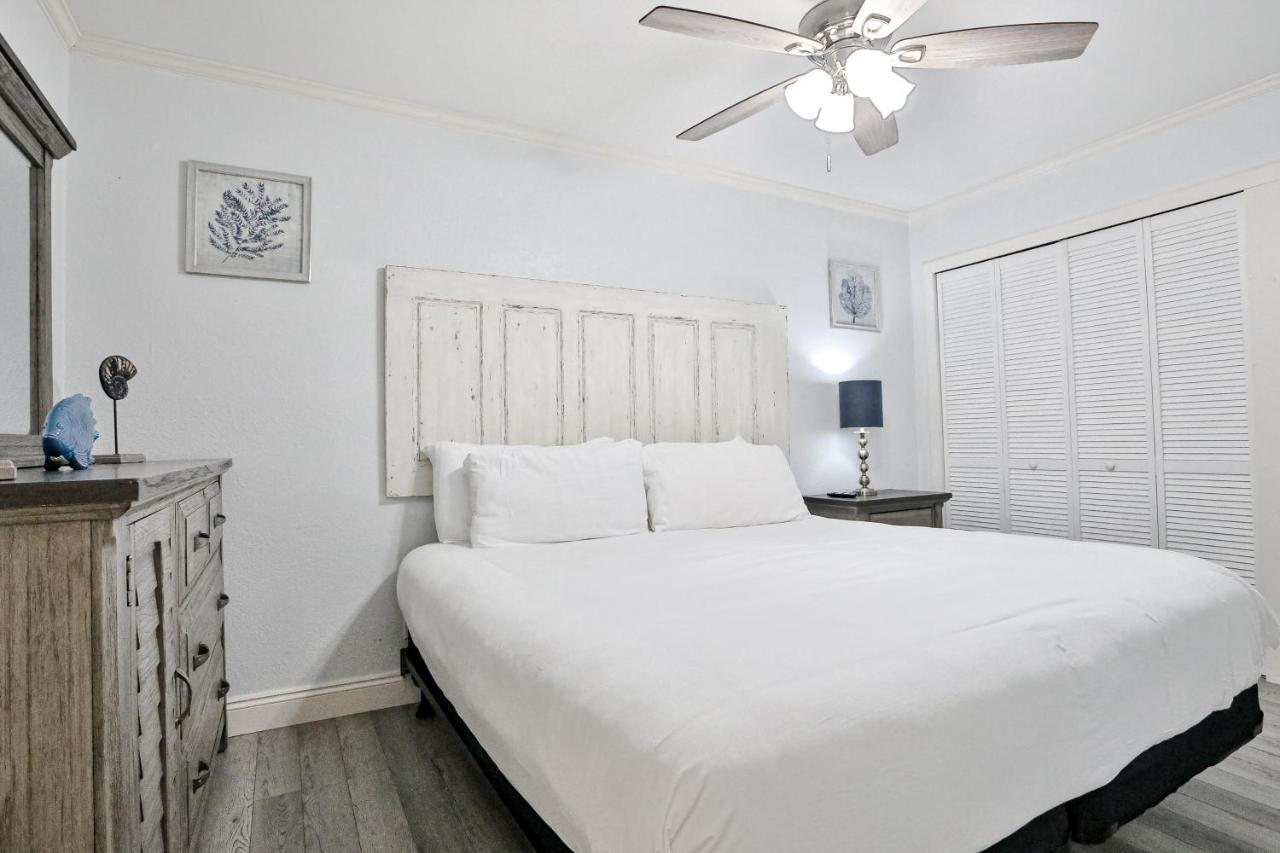 Captain'S Quarters At Green Reef Townhomes Дестін Екстер'єр фото